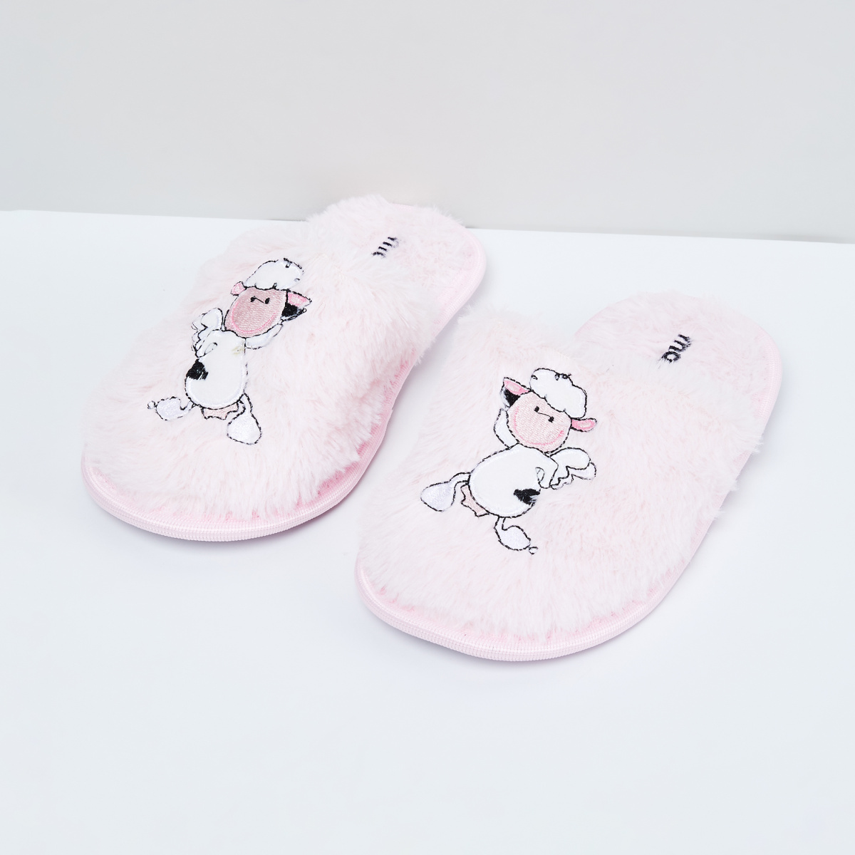MAX Appliqued Slip-On House Slippers