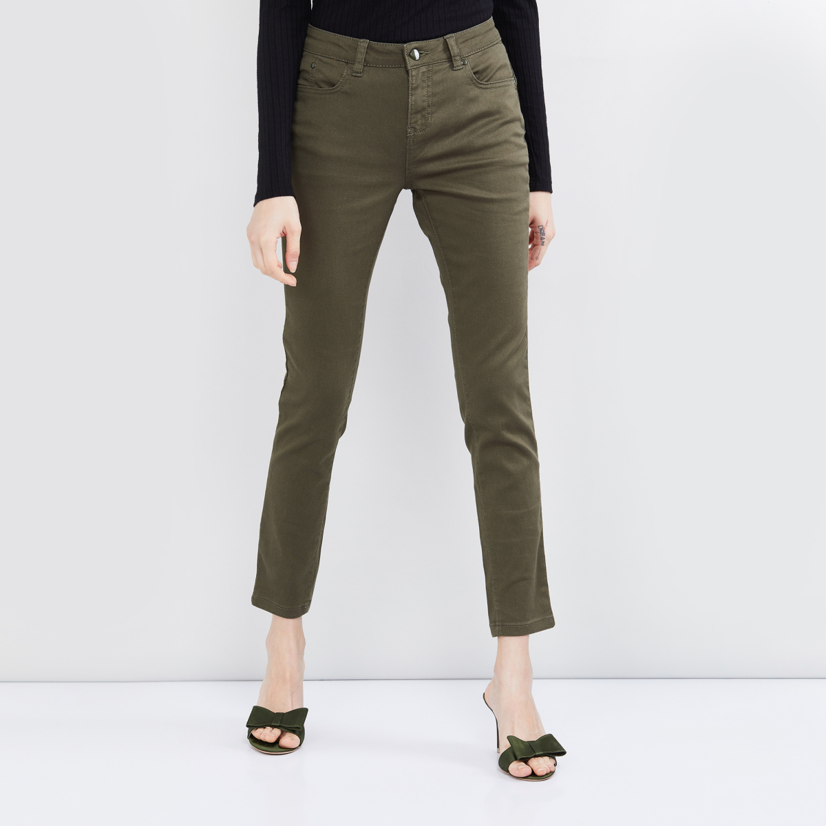 MAX Solid Woven Pants