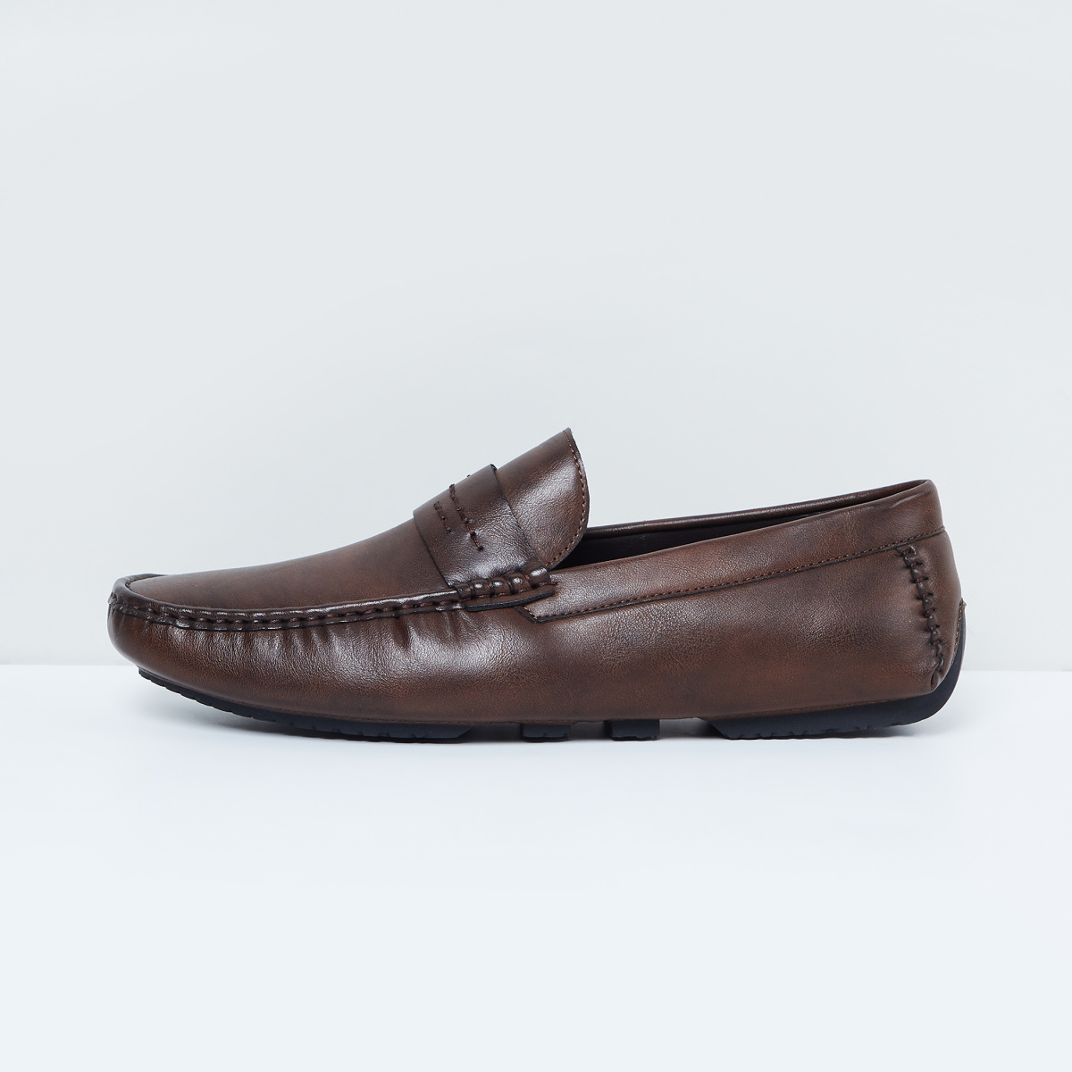 MAX Solid Casual Loafers