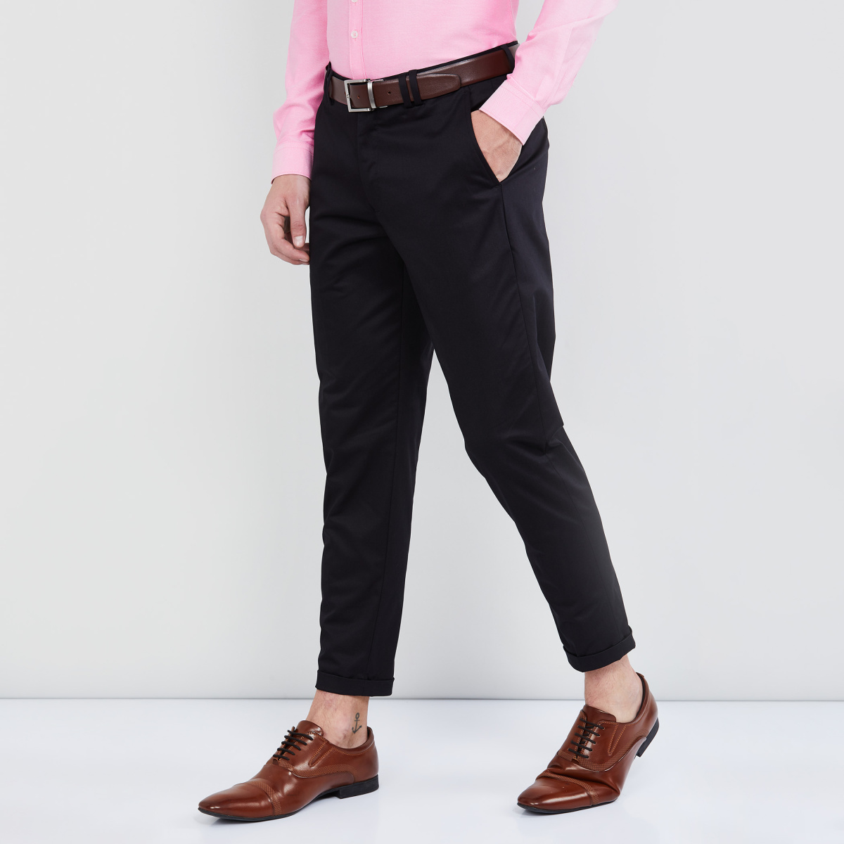 MAX Solid Slim Tapered Trousers