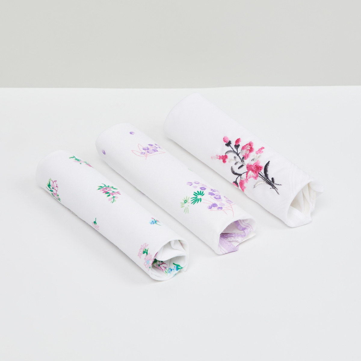 MAX Printed Handkerchief- Pack of 3