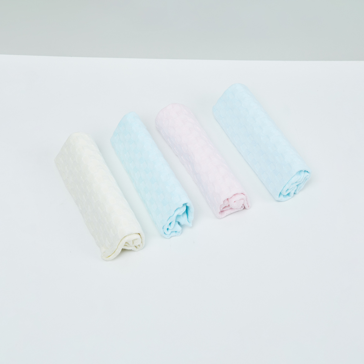 MAX Textured Face Towels - Pack of 4 Pcs.