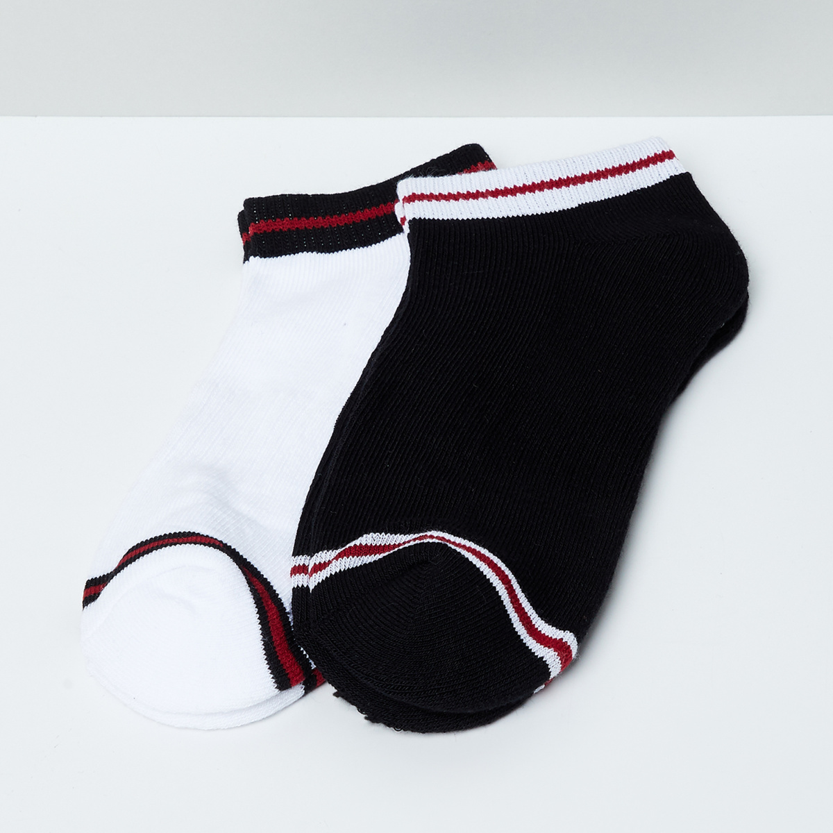 MAX Patterned Ankle-Length Socks - Pack of 2 Pcs.
