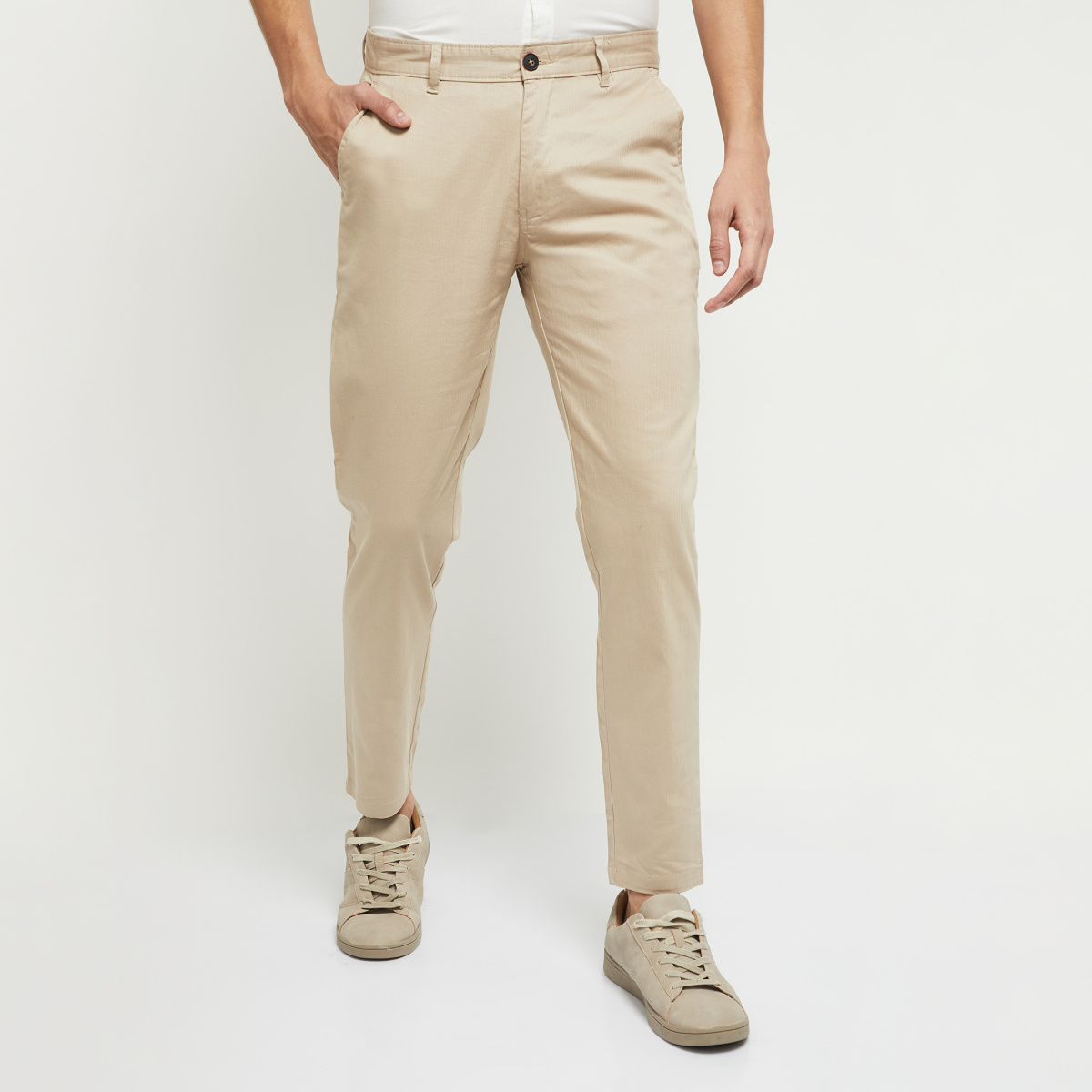 MAX Solid Slim Fit Casual Trousers