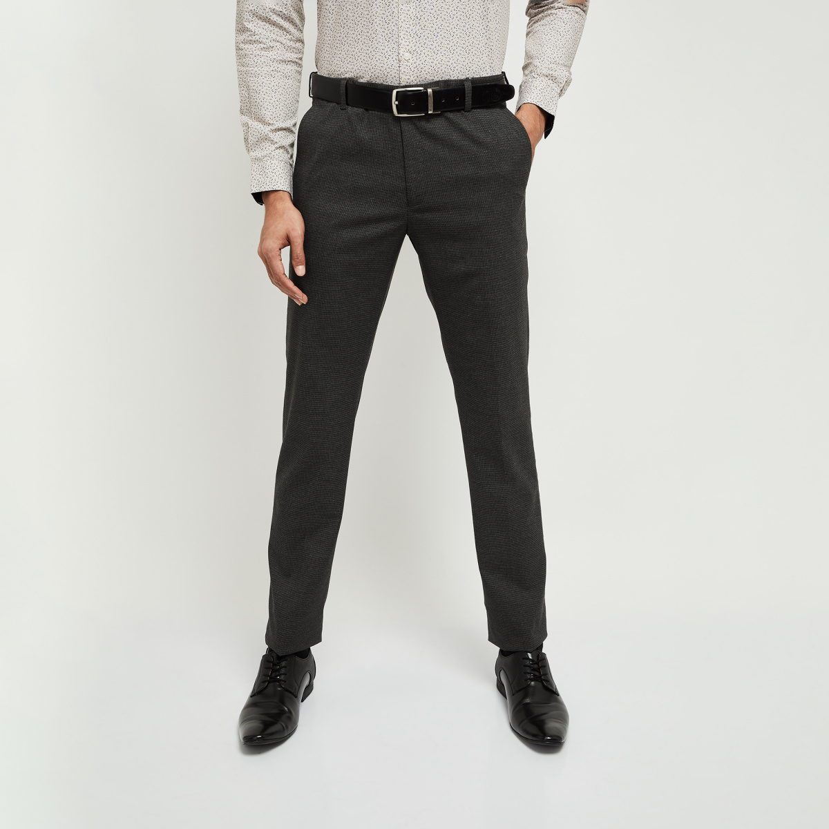 Buy Men Beige Solid Slim Fit Formal Trousers Online  776210  Peter England