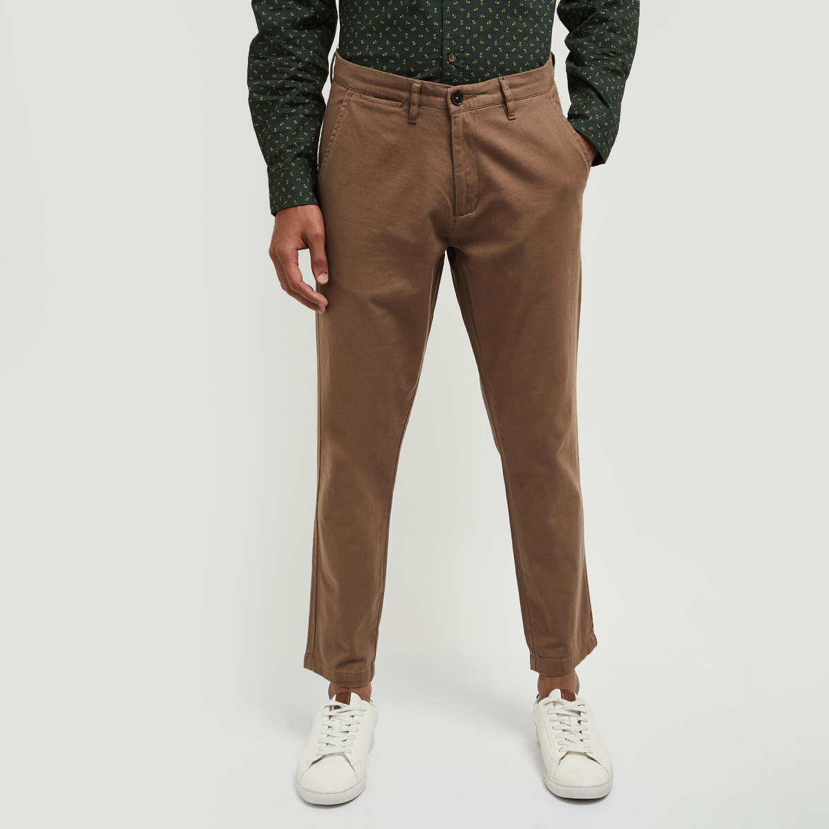 MAX Solid Carrot Fit Chinos