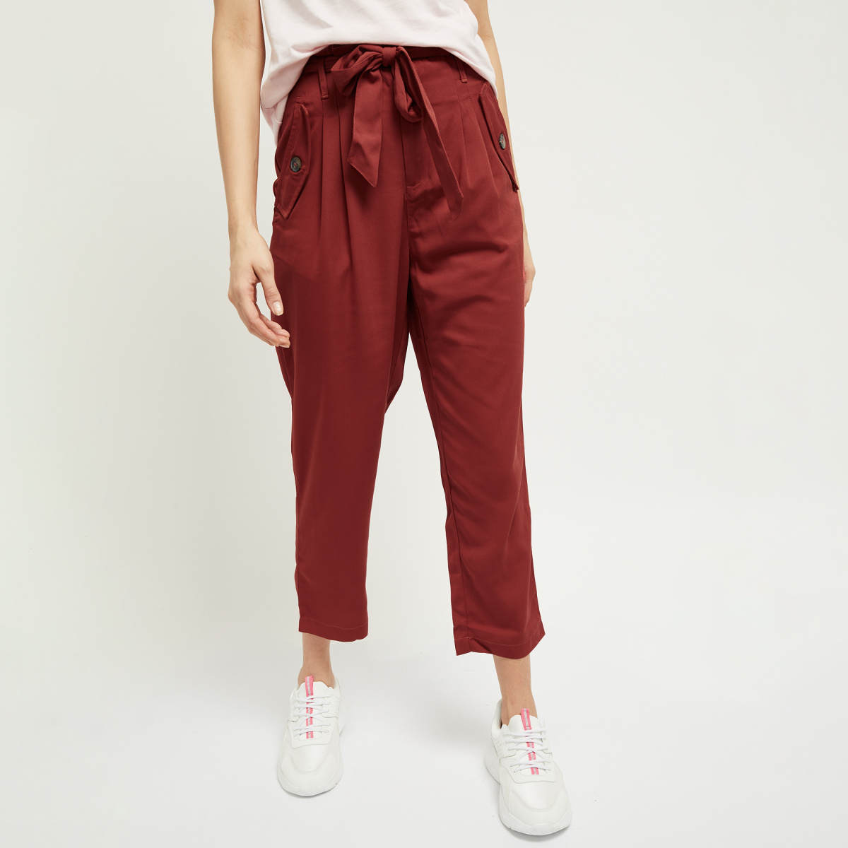 MAX Solid Pleat-Front Cropped Trousers