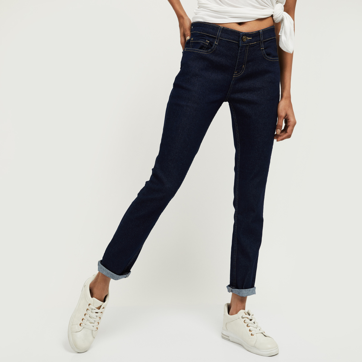 MAX Solid Pencil Fit Jeans - Eco Wash