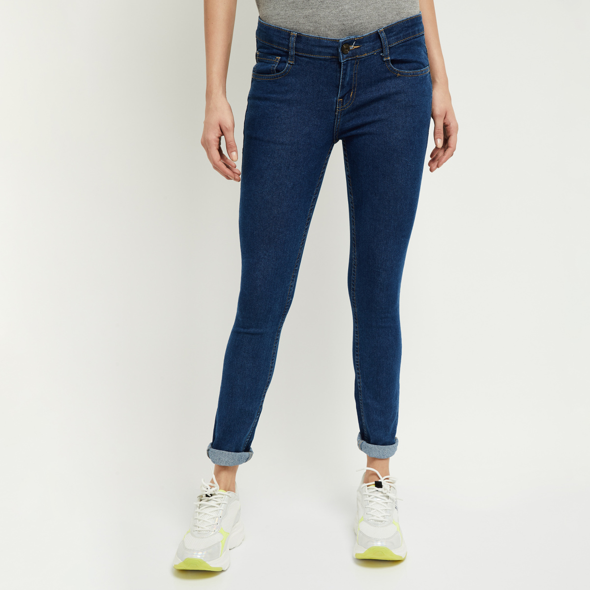 MAX Solid Skinny Fit Jeans - Eco Wash