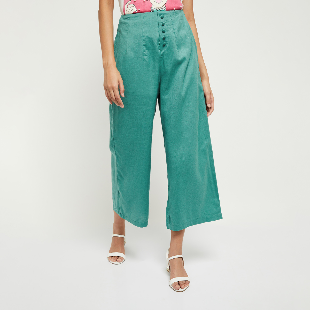 MAX Solid Culottes with Button Detail