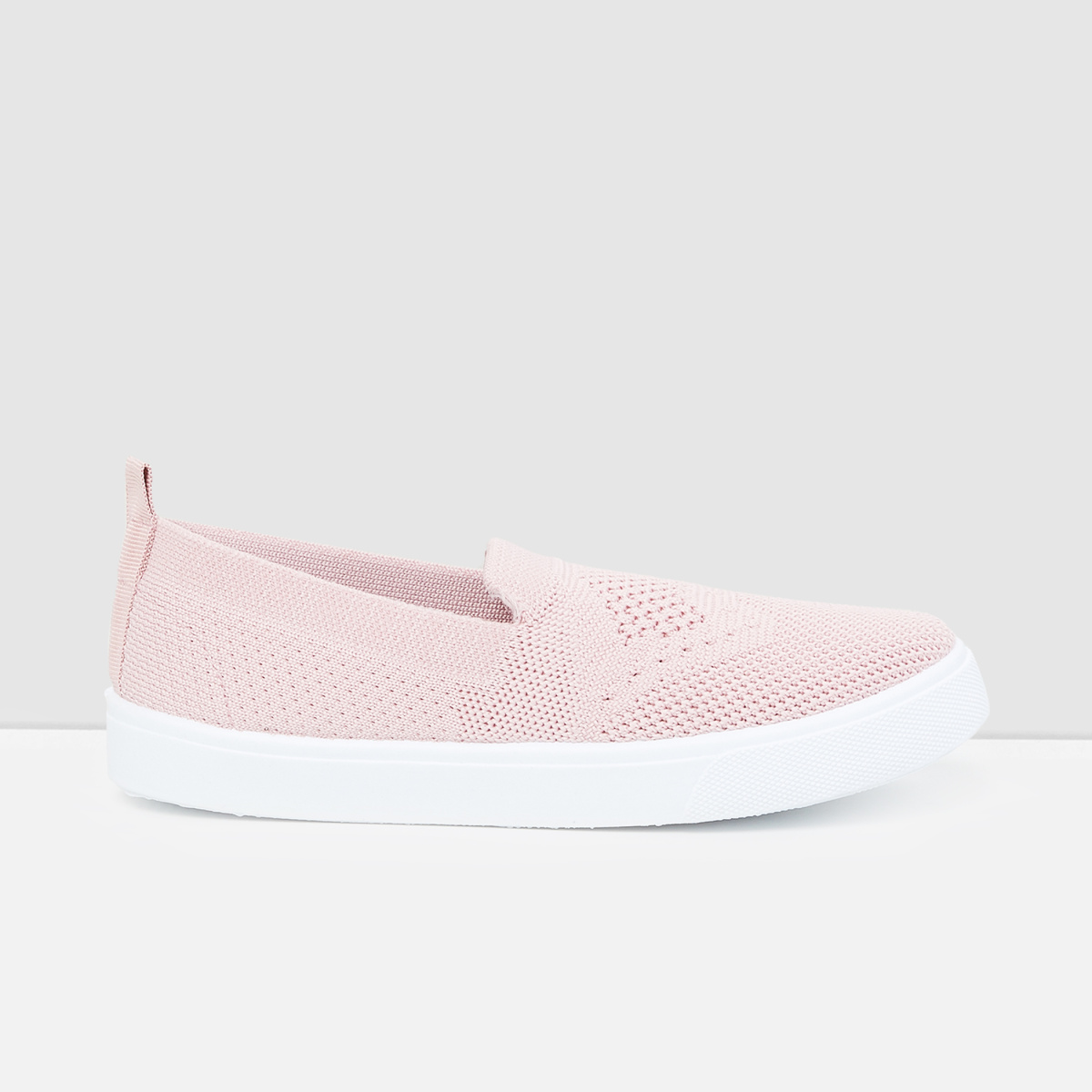 MAX Mesh Detailed Slip-On Shoes