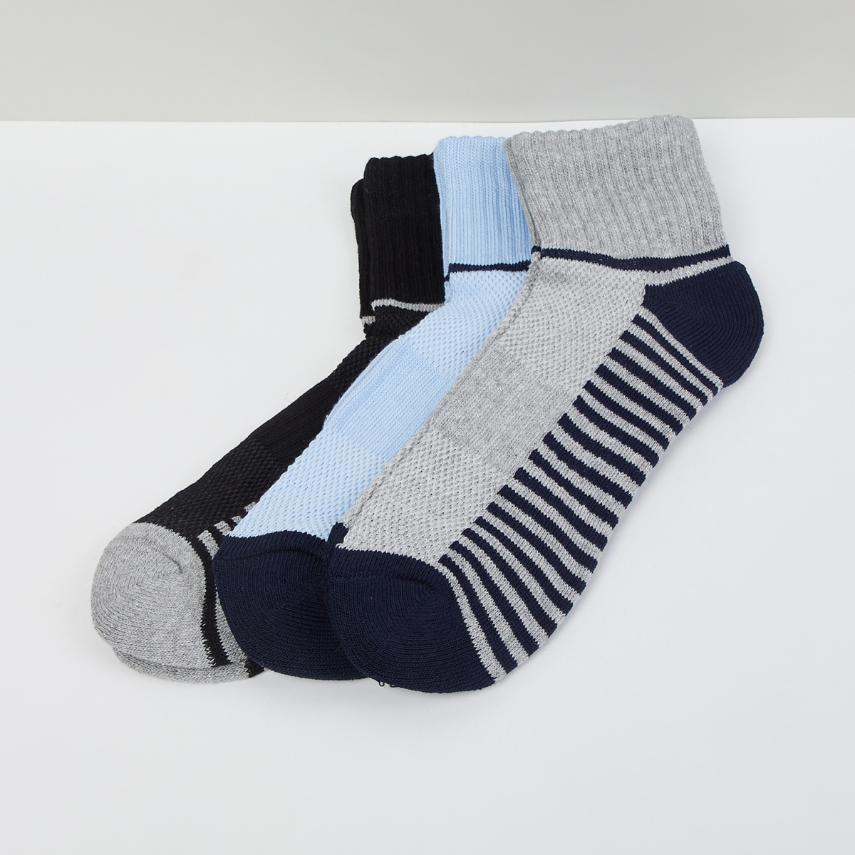 MAX Striped Socks- Pack of 3