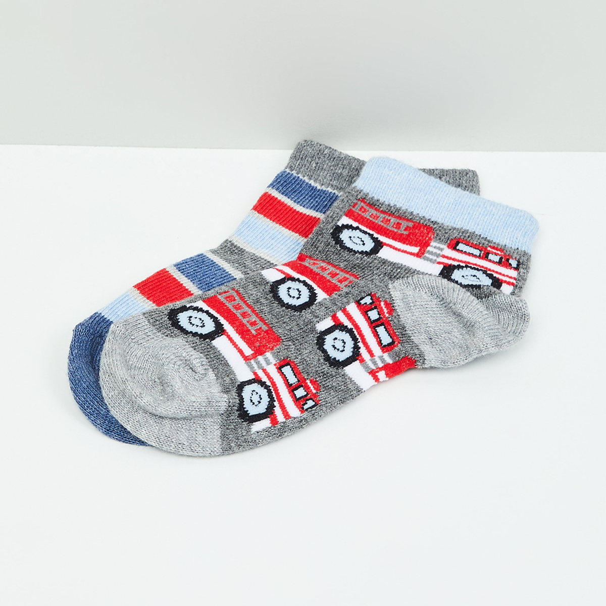 MAX Patterned Ankle-Length Socks - Set of 2