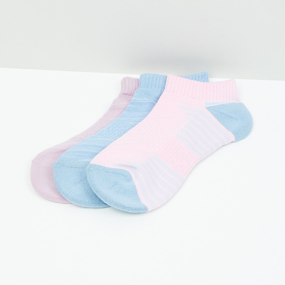 MAX Textured Socks - Pack of 3