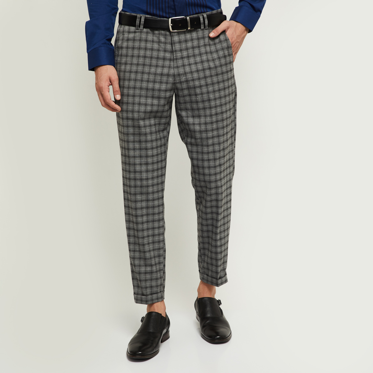 MAX Checked Carrot Fit Casual Trousers