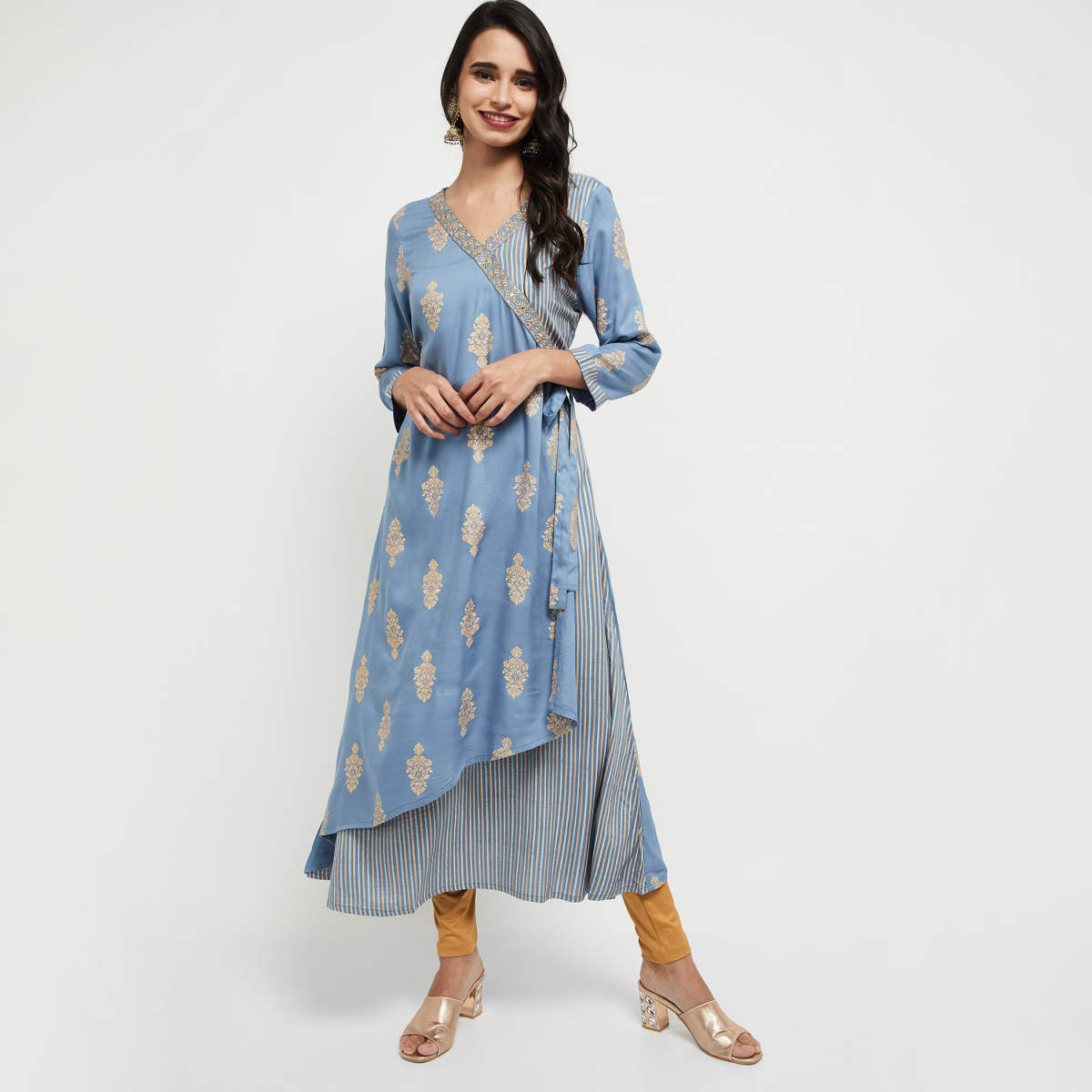 Buy Blue Printed Cotton Straight Kurti Online at Rs.506 | Libas