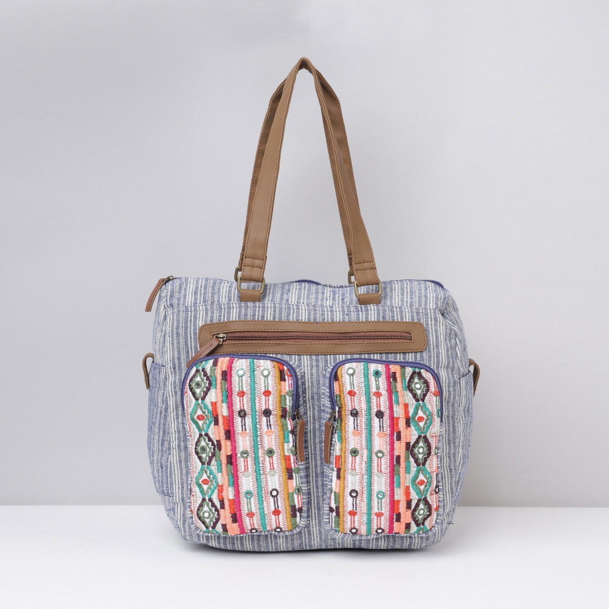 Shop Textured Shoulder Bag Online | Max UAE