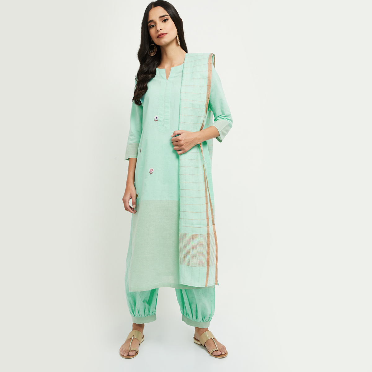MAX Embroidered Kurta with Checked Dupatta
