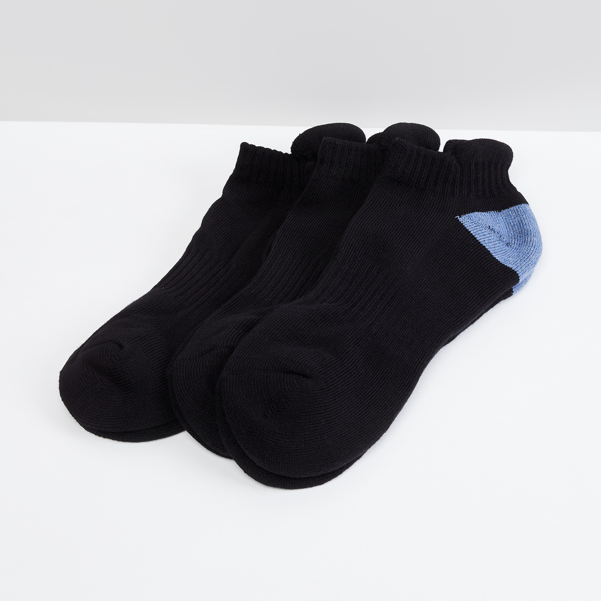 MAX Patterned Ankle-Length Socks - Set of 3