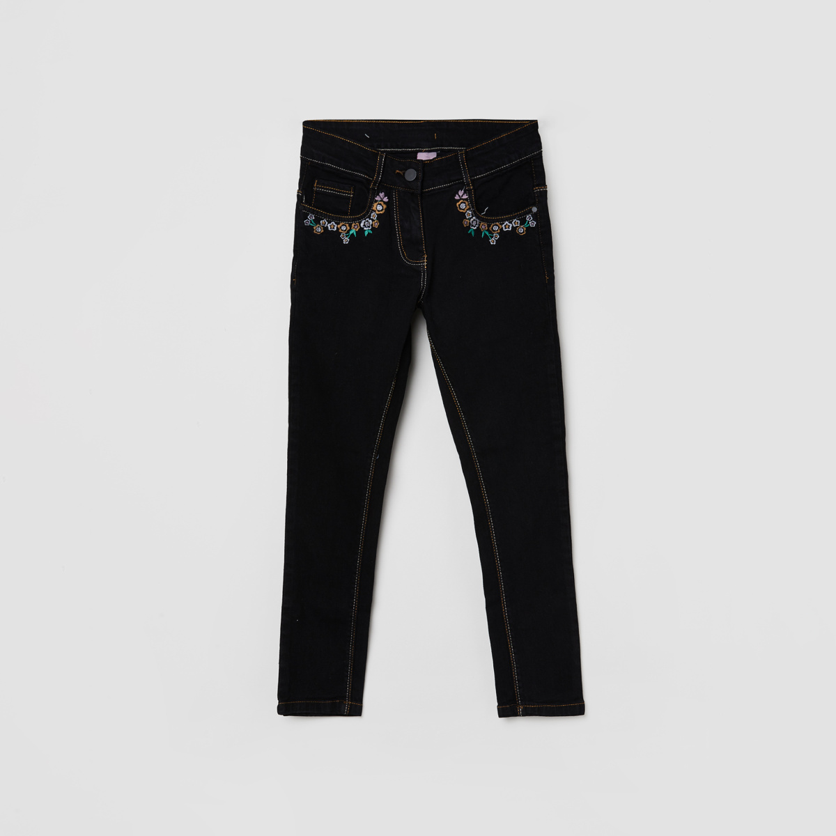 MAX Slim Embroidered Jeans