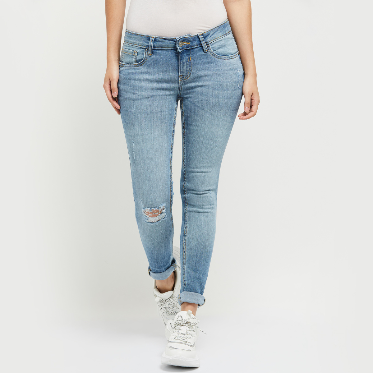 MAX Stonewashed Skinny Fit Jeans