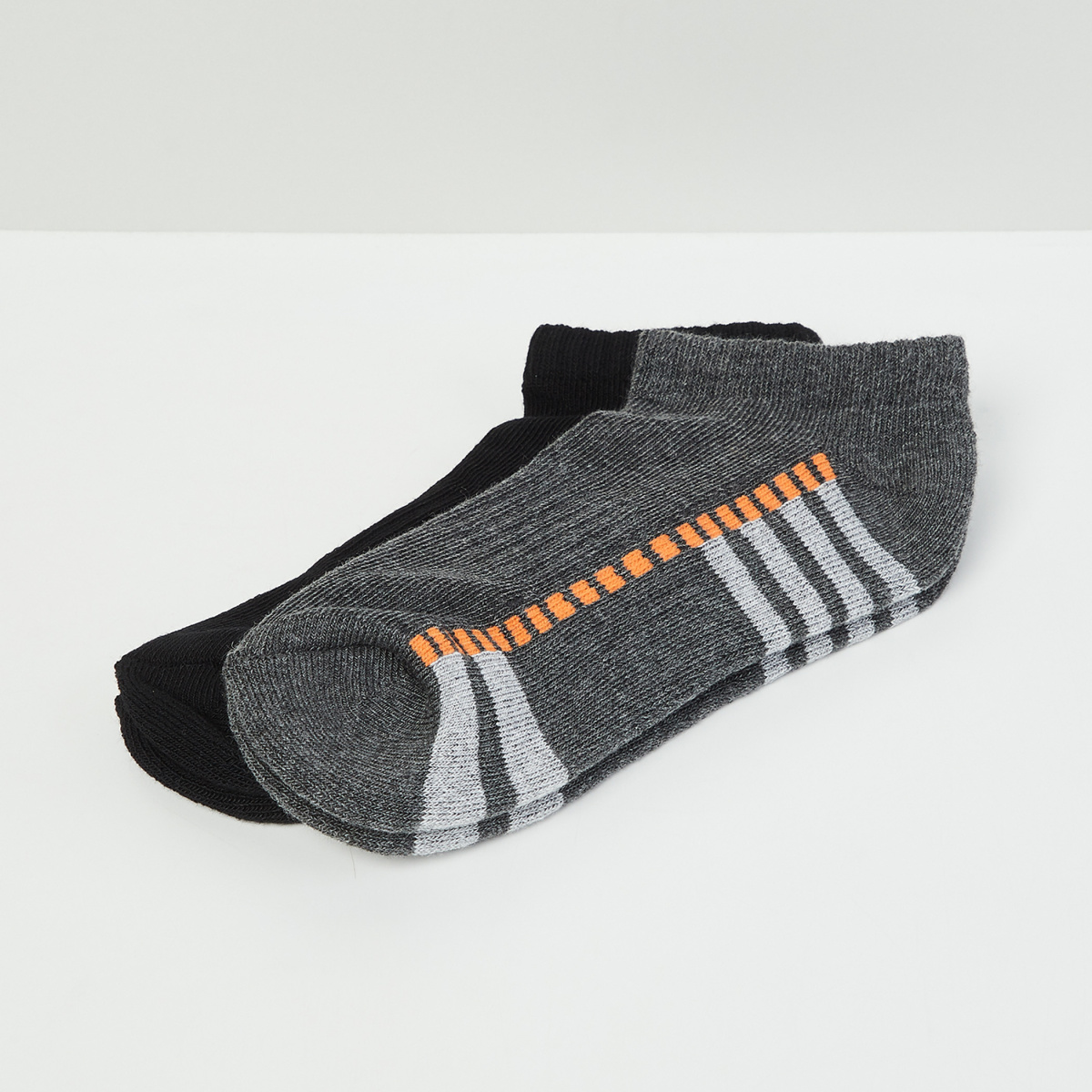 MAX Striped Socks- Set of 2