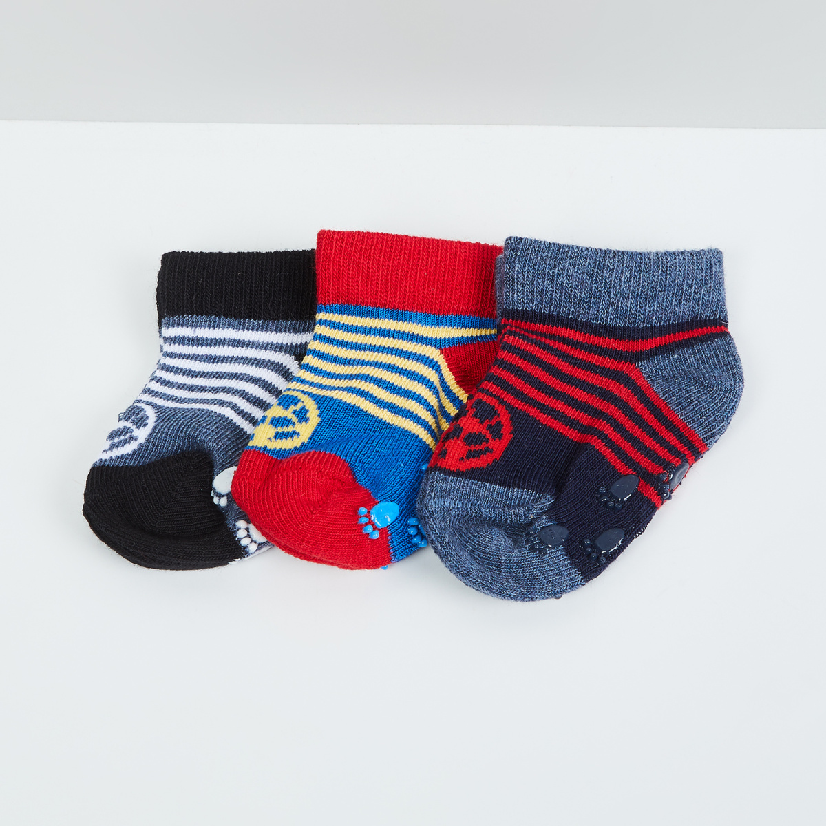 MAX Printed Ankle Length Socks - Pack of 3