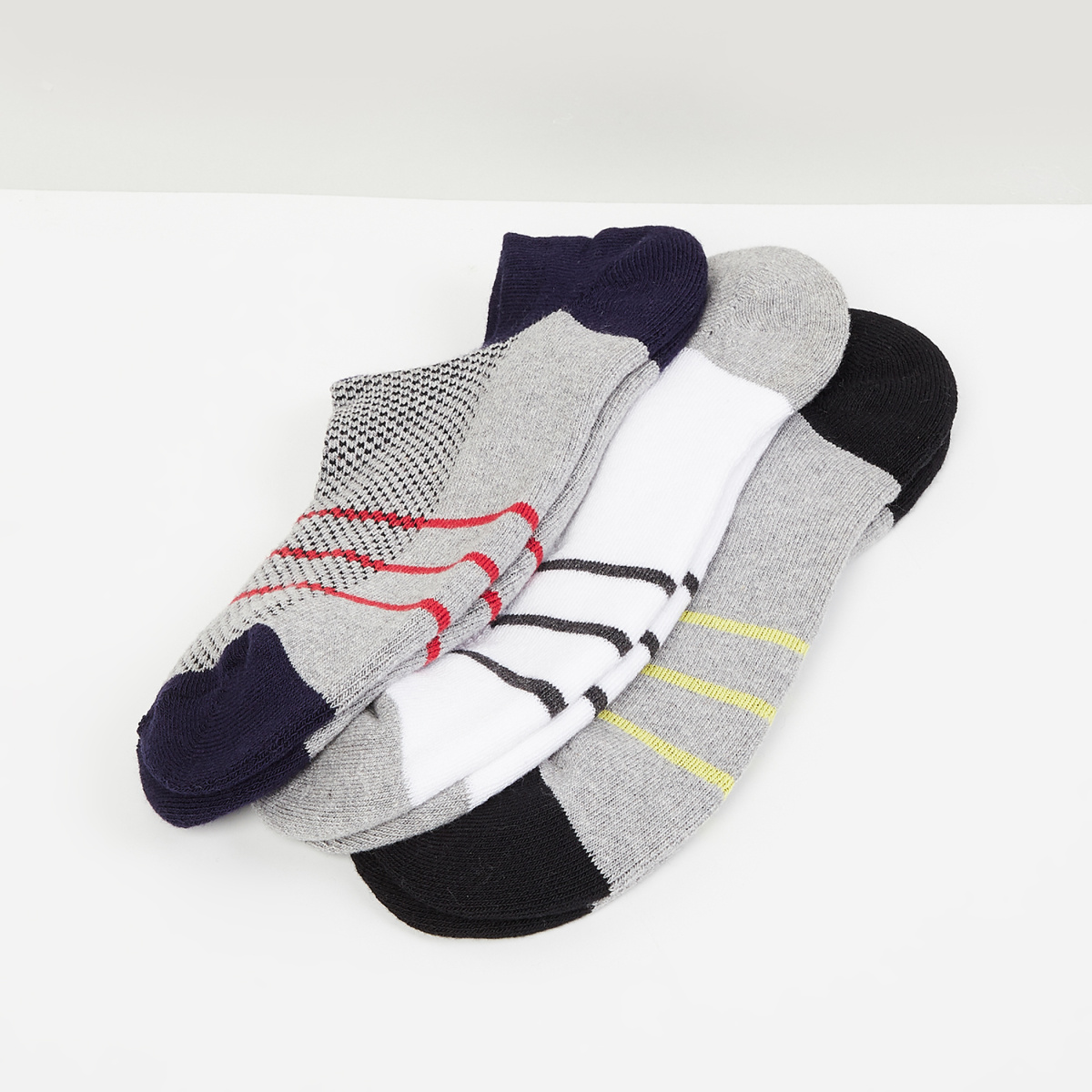 MAX Printed Ankle-Length Socks-Set of 3