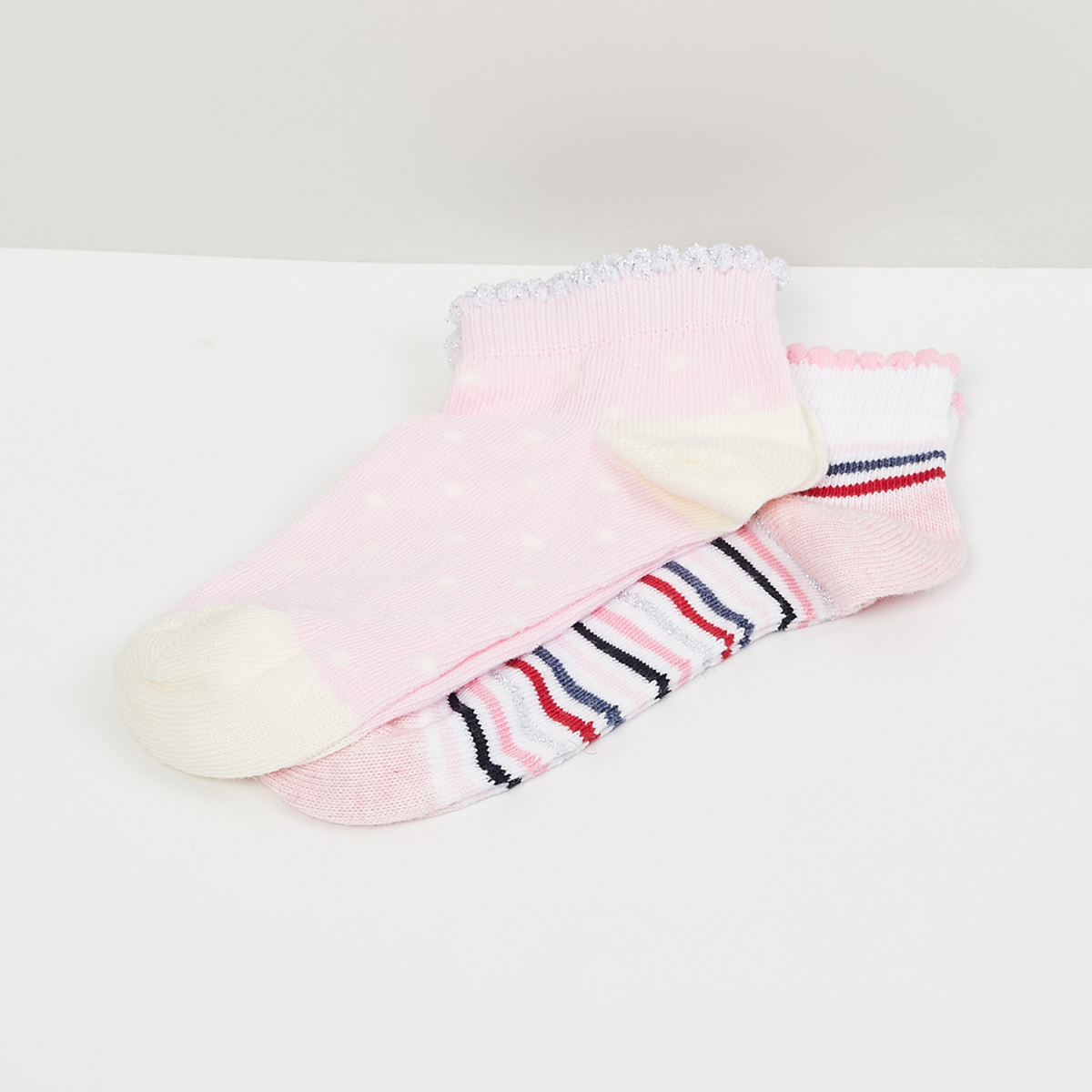 MAX Ankle-Length Socks