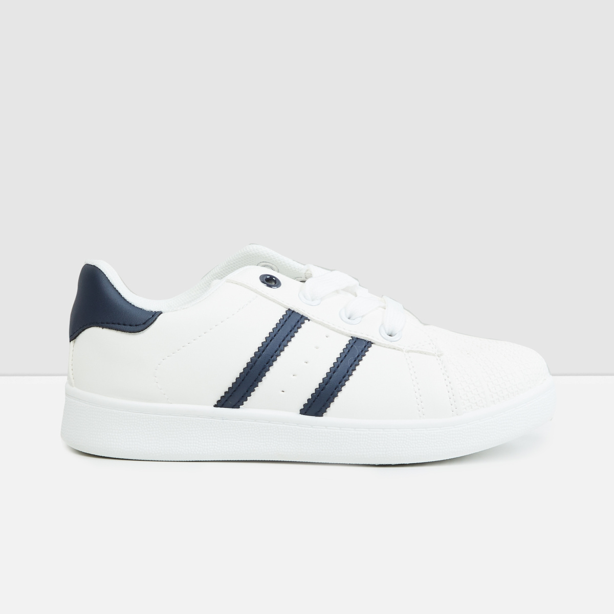 MAX Striped Sports Shoes