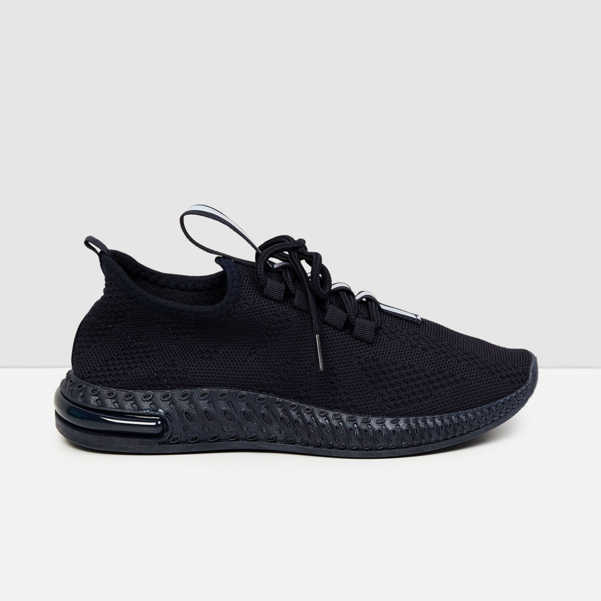 MAX Textured Lace-Up Sports Shoes