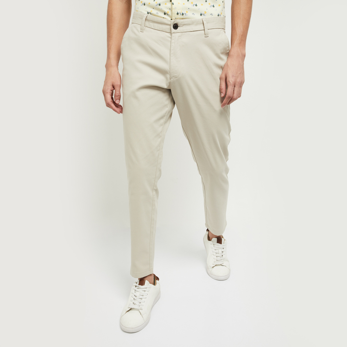 MAX Solid Textured Chinos