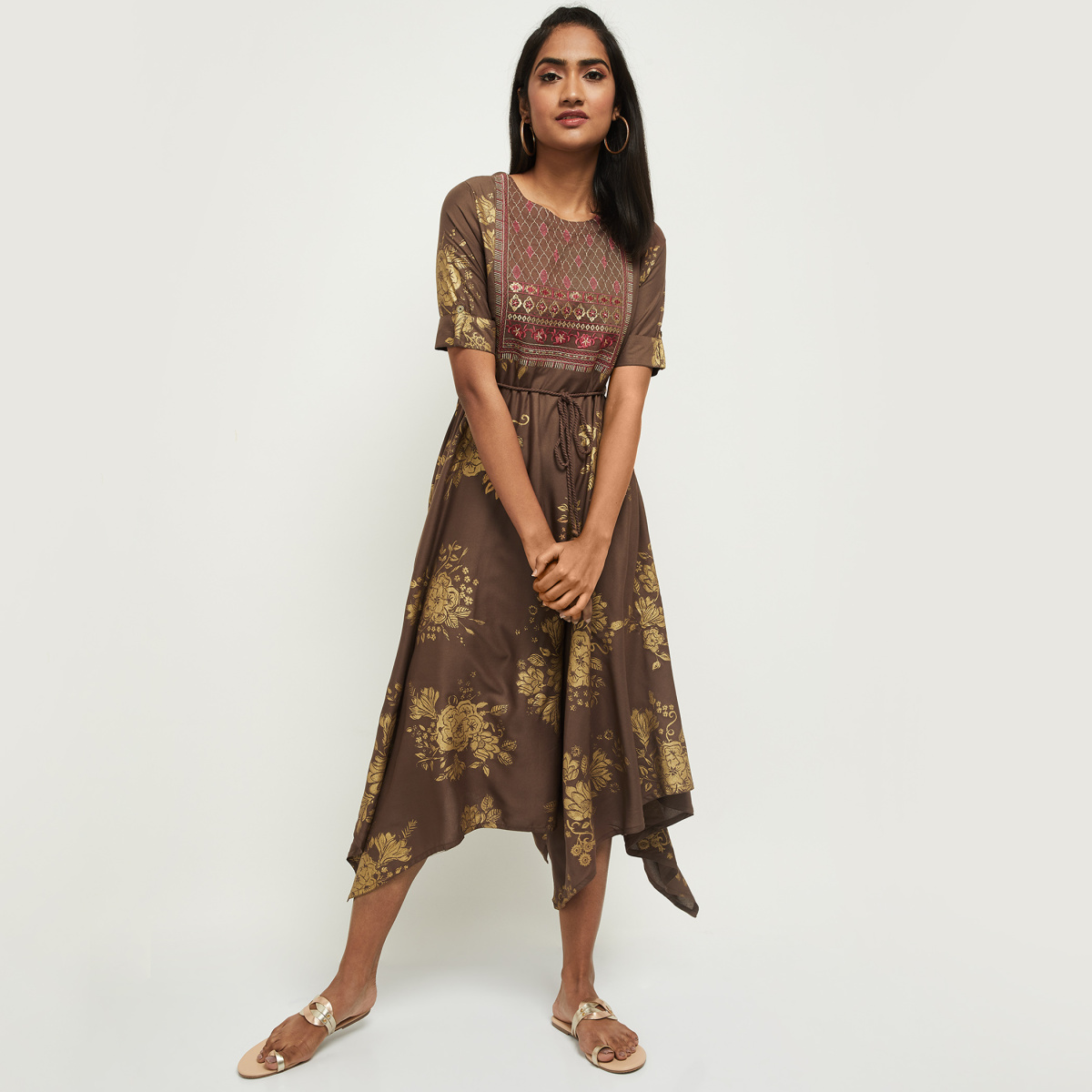 MAX Embroidered Round Neck Asymmetric Dress