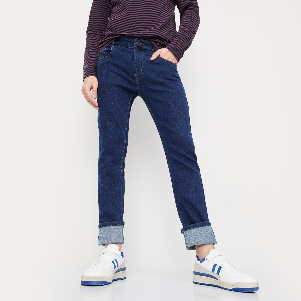 MAX Stonewashed Smart Fit Jeans
