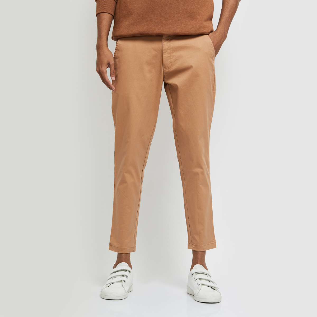 Slim Fit Cropped cotton chinos - Khaki beige - Men | H&M IN