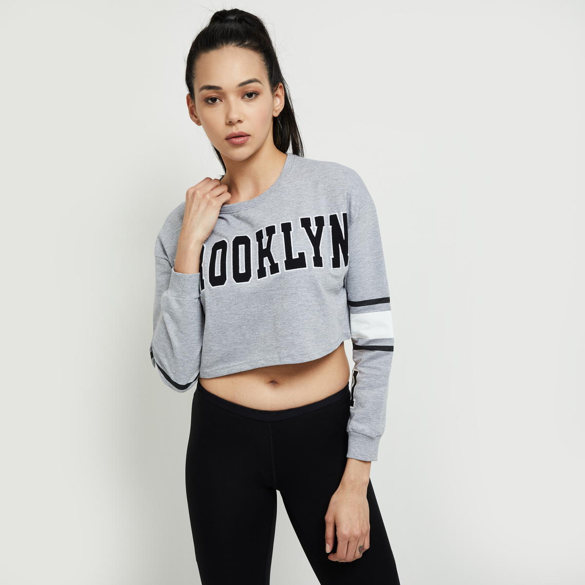 MAX Printed Cropped Sporty T-shirt