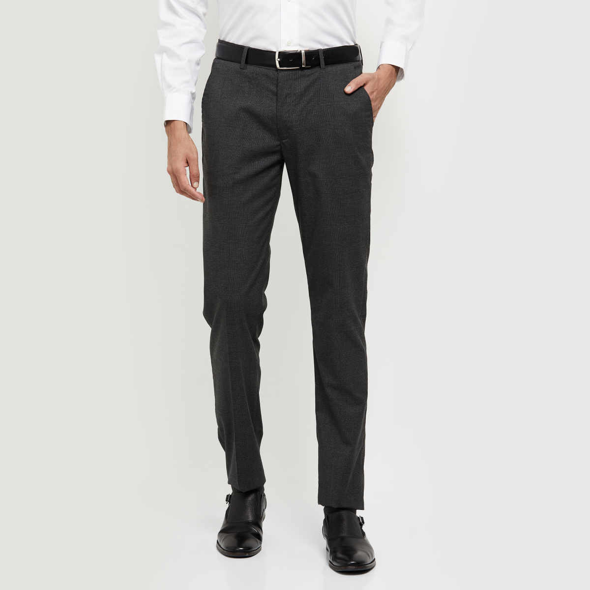 MAX Textured Slim Fit Woven Formal Trousers