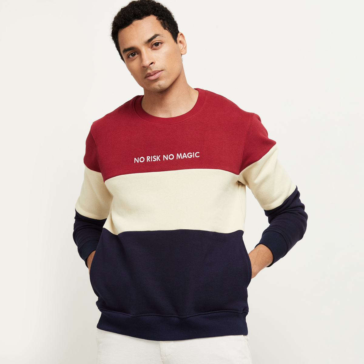 MAX Colourblocked Sweatshirt