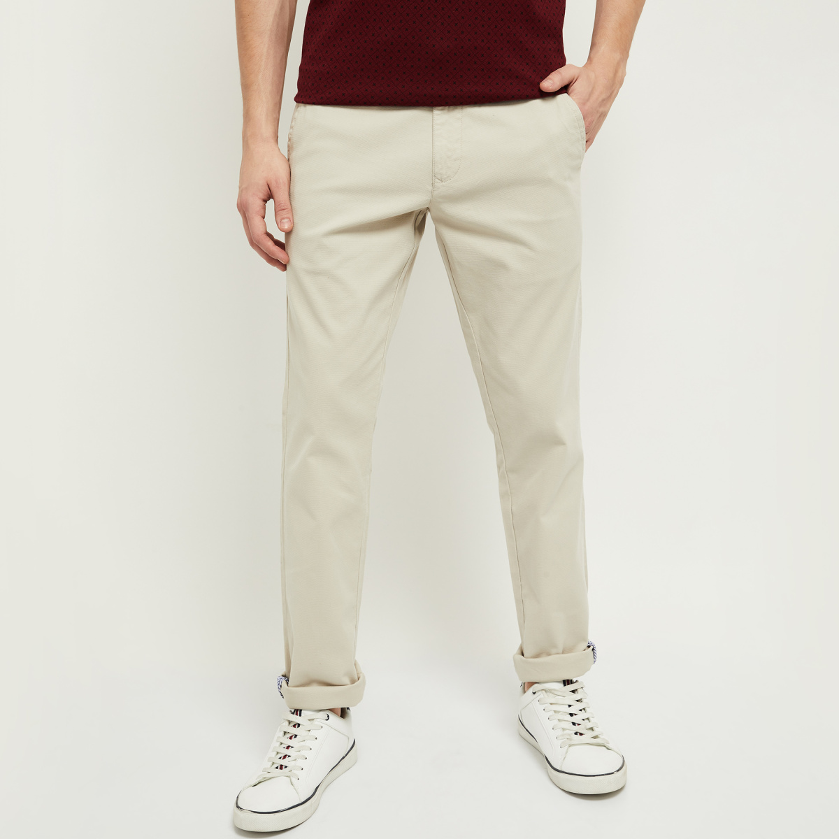 MAX Solid Slim Fit Casual Trousers